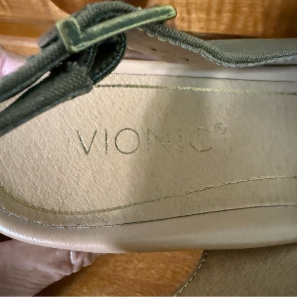 Vionic Corolina Olive Green canvas Wedge Shoes with Cushioned Insole - Picture 7 of 14